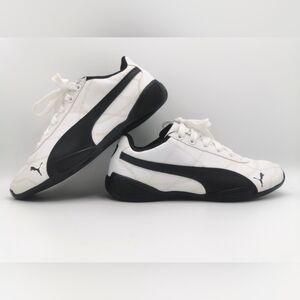 5.5 YOUTH PUMA Tune Cat Sneakers, Black & White VGUC